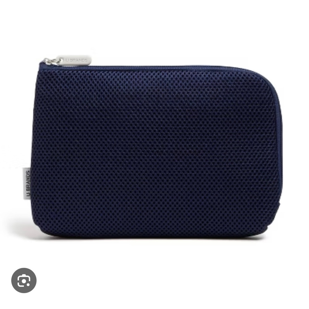 Ubrands Navy Mesh tech Pouch